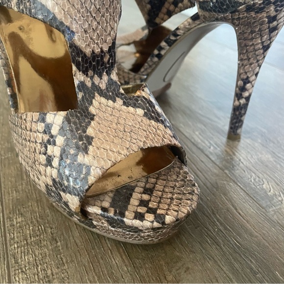 Nine West Python 🐍 Heels Women’s 6.5 - Picture 5 of 9
